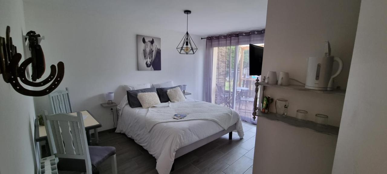 Bed and Breakfast La Bergerie du Mesnil Livry  Exterior foto